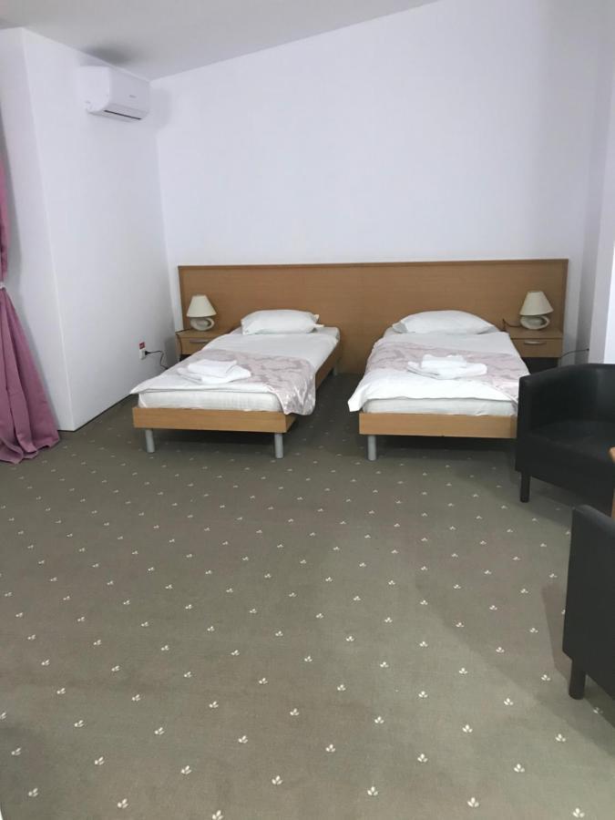 Hotel Vandia Timisoara Exterior photo