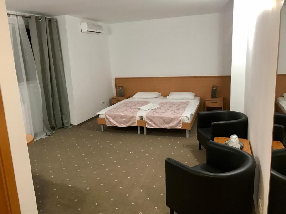 Hotel Vandia Timisoara Exterior photo